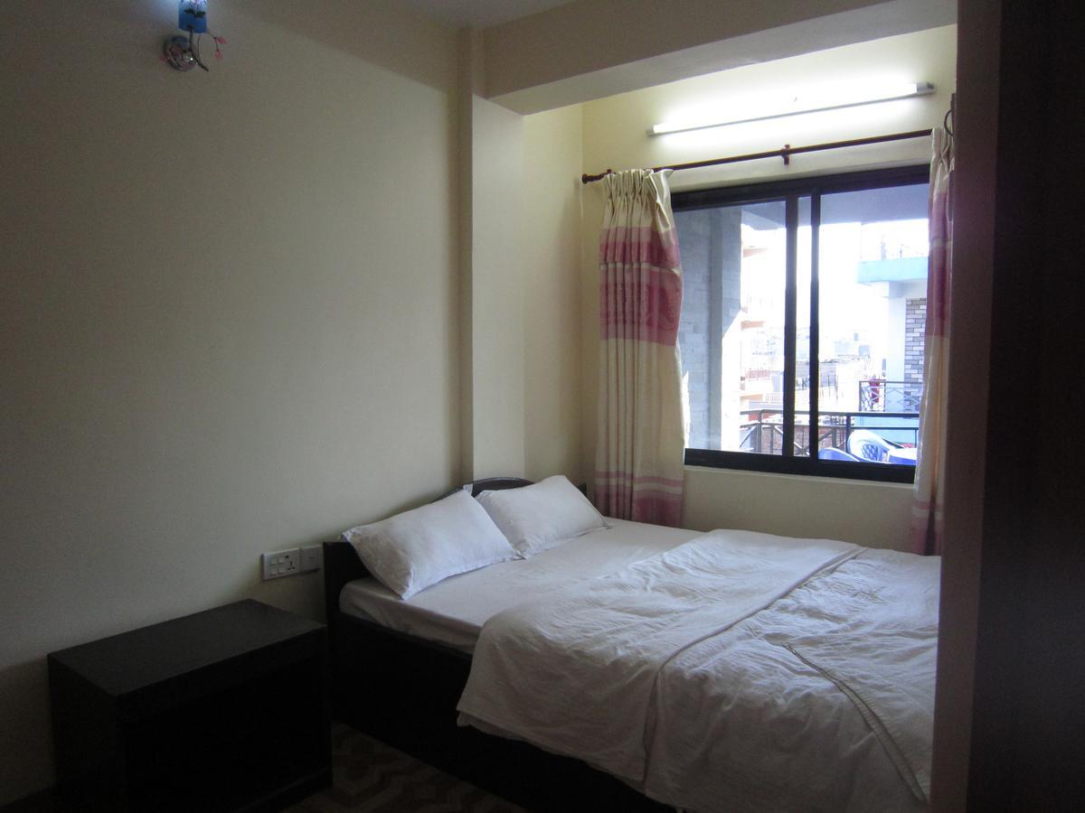 Hotel Sunflower Pokhara Zewnętrze zdjęcie
