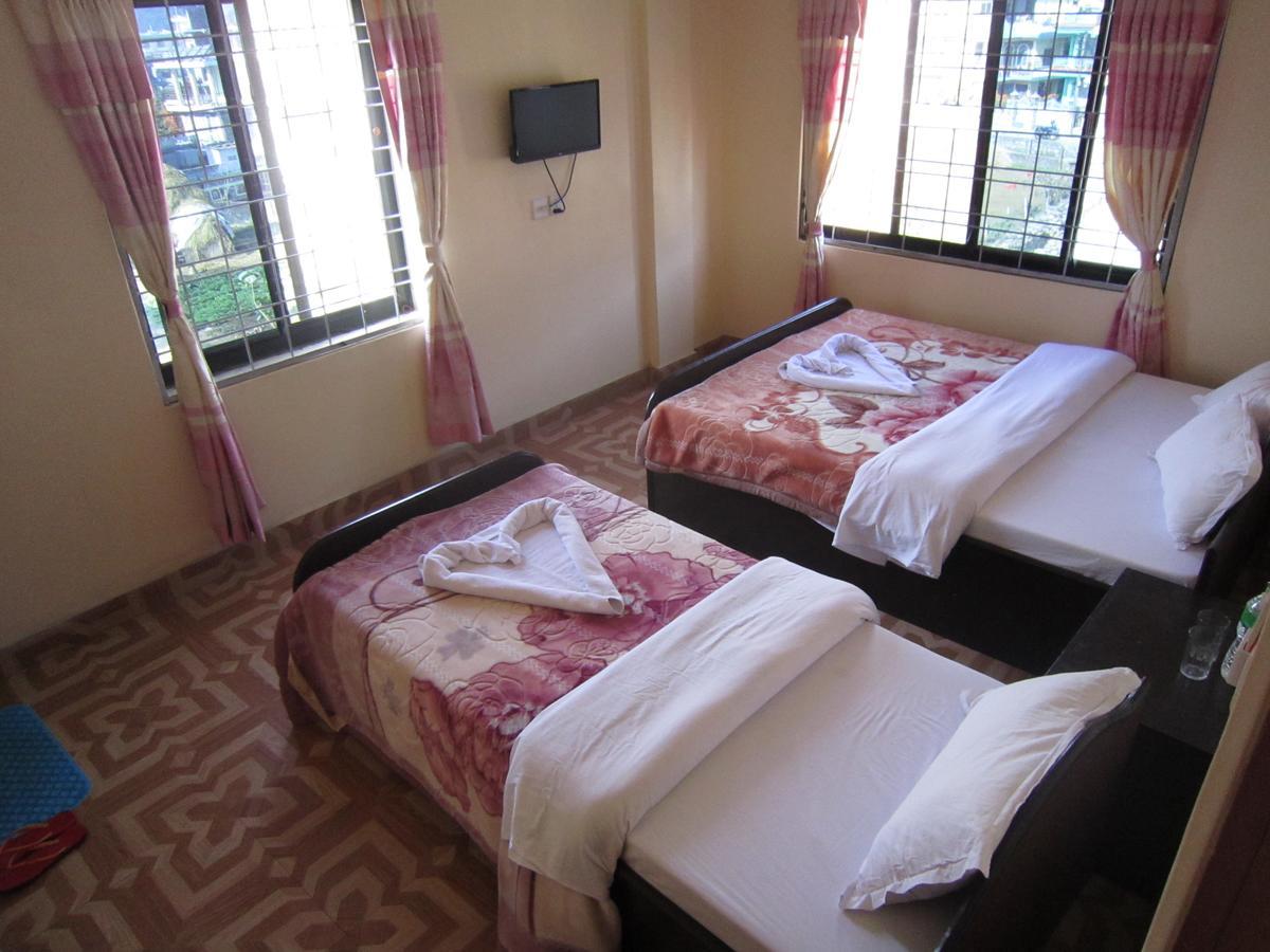Hotel Sunflower Pokhara Zewnętrze zdjęcie
