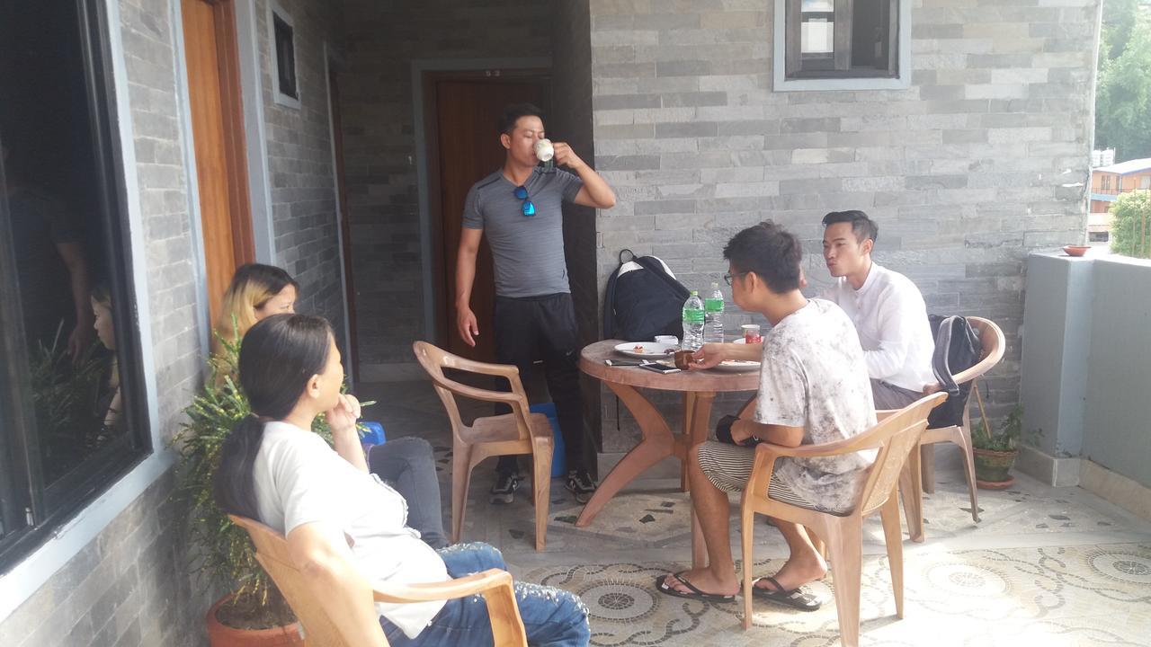 Hotel Sunflower Pokhara Zewnętrze zdjęcie